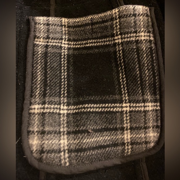 Aritzia Rare TNA Tartan Duffle Toggle Coat Size S EUC  100% Wool Gorgeous - Picture 10 of 16